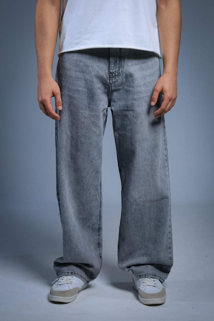 REAL BAGGY IN LIGHT GRAY